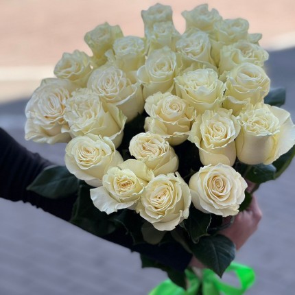 Букет из белых роз - купить с доставкой в по Зиме